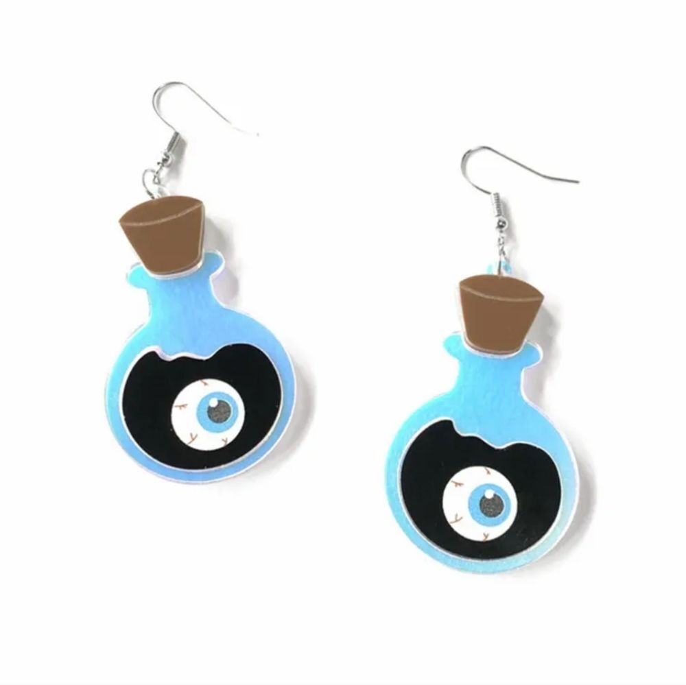 NWOT Acrylic Eyeball Potion Earrings